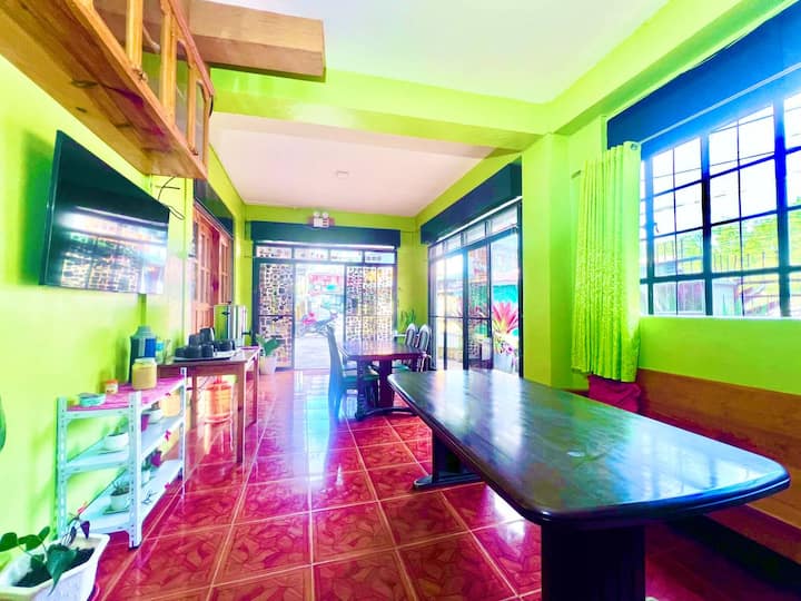 Spacious Stay Up To 14 Town Center+free Parking - Sagada