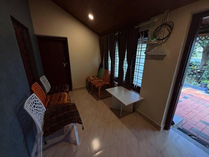 Coffee Cottage: Poomala Dam, Thrissur- Pool Villa - Thrissur