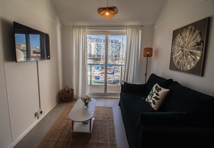 Seaview Studio, Located In Brighton Marina - Brighton and Hove