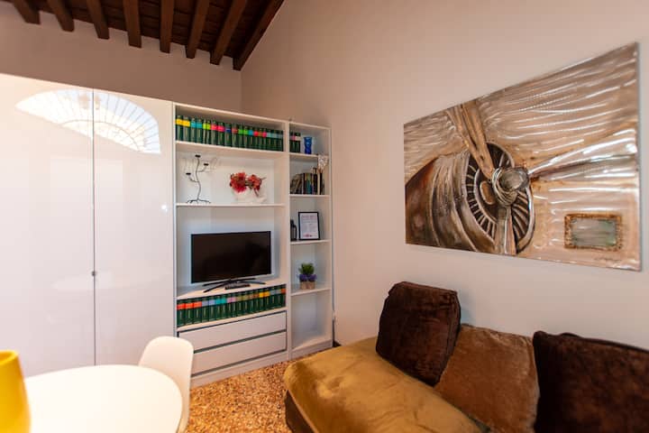 A Due Passi Dal Duomo - Loft - Padua