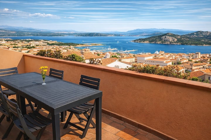 Attico Vista Mare- La Maddalena - La Maddalena