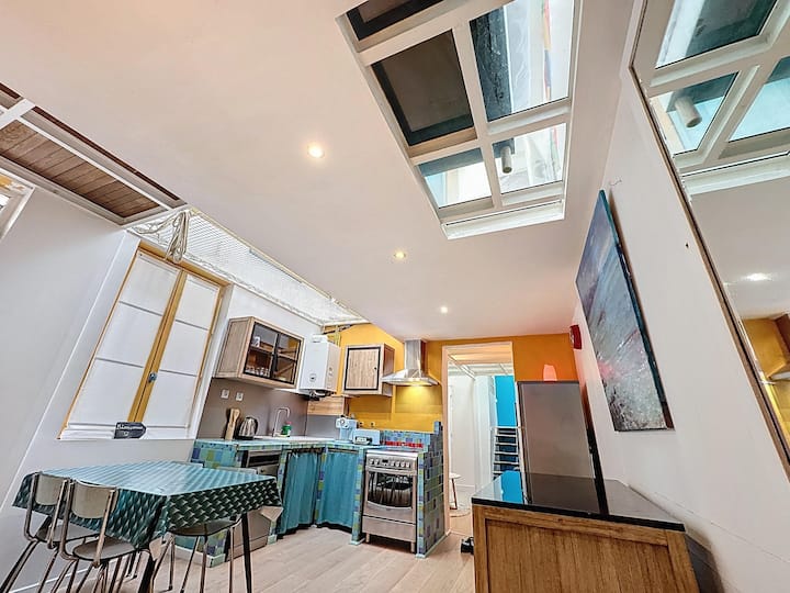 Loft D'artiste - Proche Paris/métro & Calme - Bagnolet
