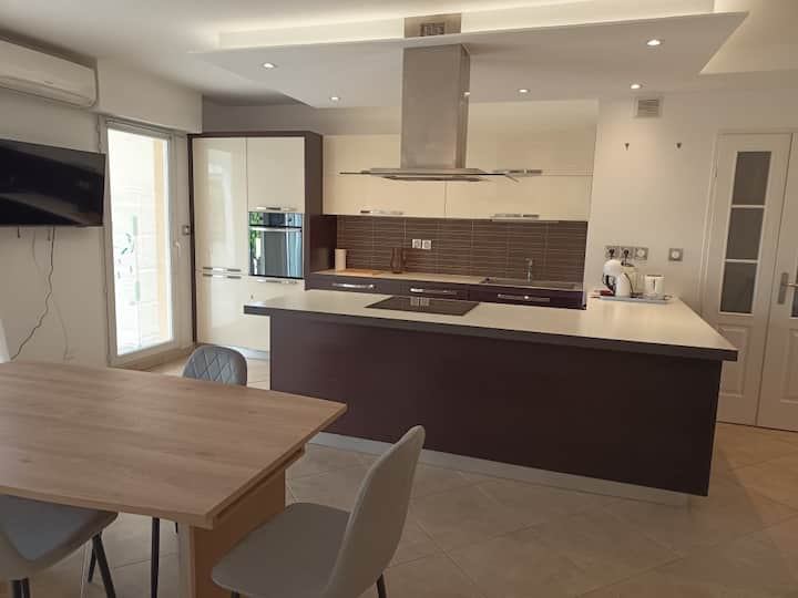 Appartement T2 St Laurent Du Var - Saint-Laurent-du-Var