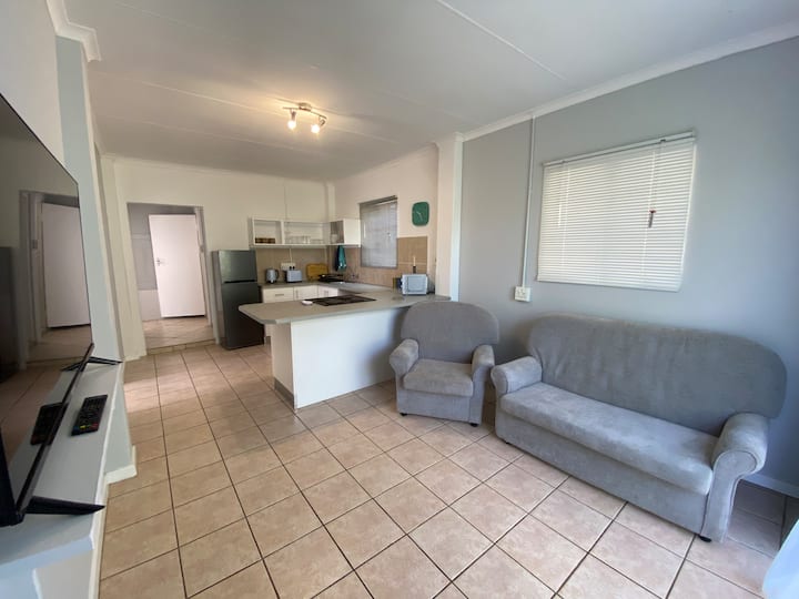 7 Beach Cresent Guest House - Port Alfred