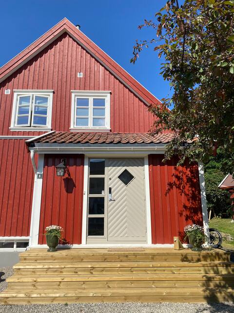 Spacious house, ideal for big families or friends!