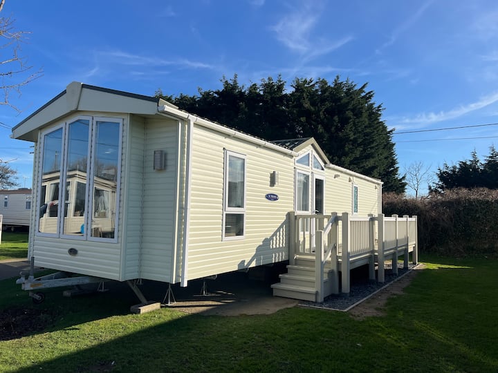 Driftwood, A Luxury, 4 Berth, Dog-friendly Caravan - Hemsby