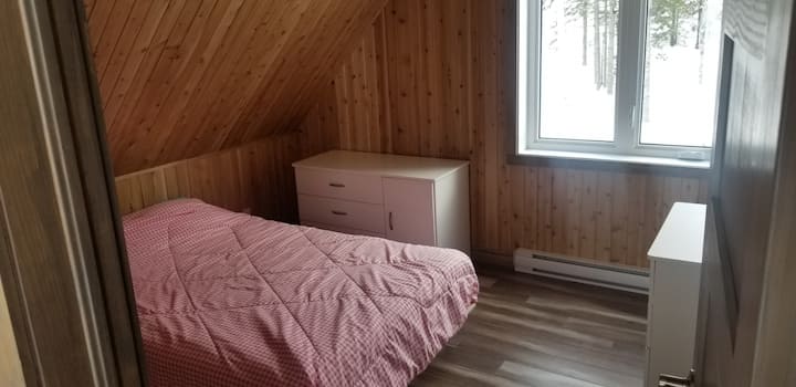 Dhomë gjumi 2