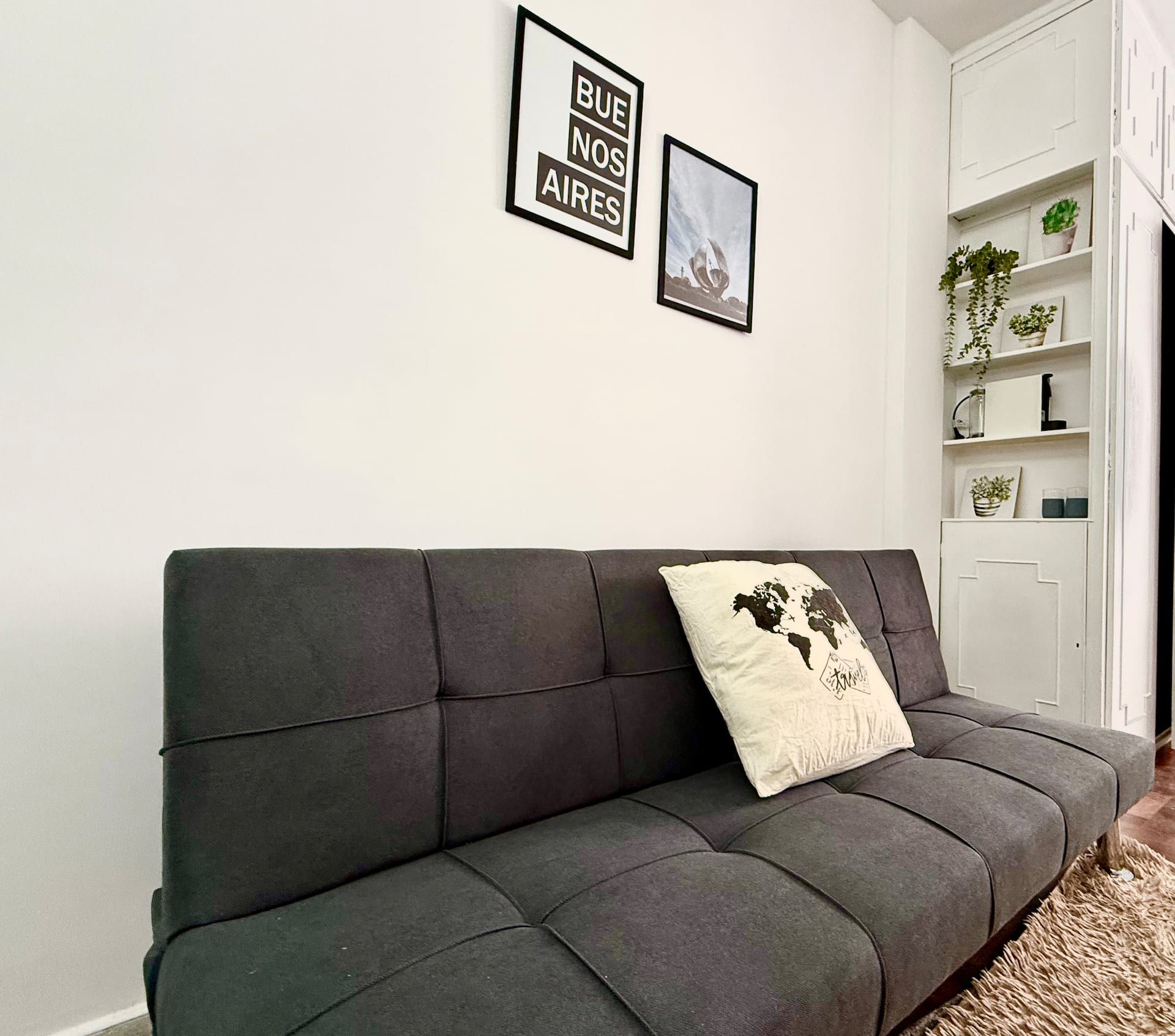 Recycled studio apartment in Recoleta