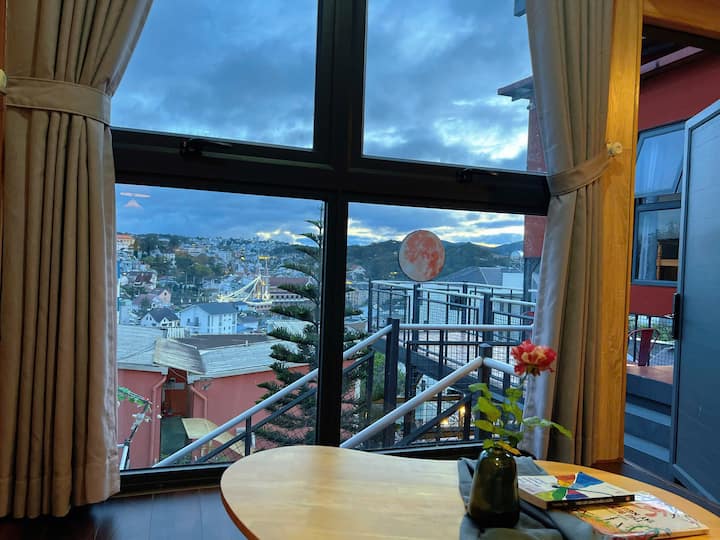 Signature Garden Retreat W/ Scenic View - Dalat