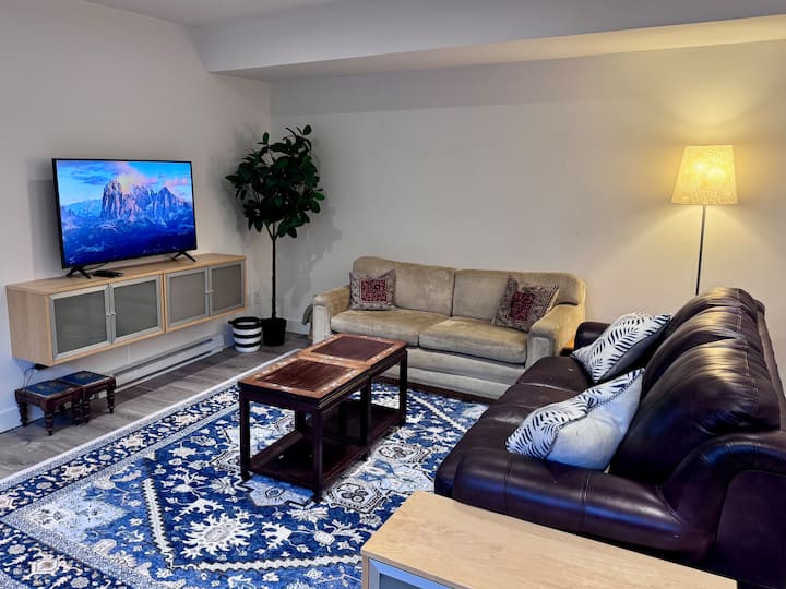 Spacious Garibaldi Suite Near Trails & Shops - Squamish