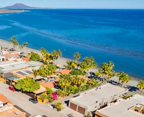 Top Airbnb: Catalina's Little House in Loreto