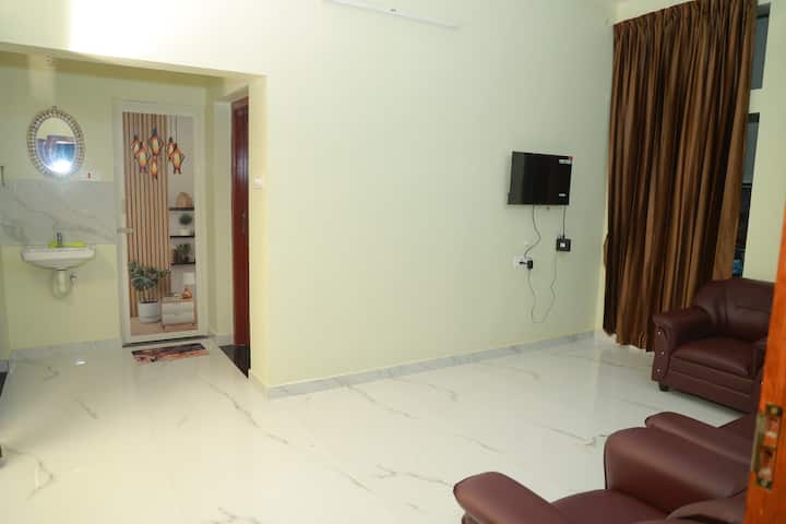 Homestay/service Apartment/ Home Have Two Bed Room - Kanyakumari