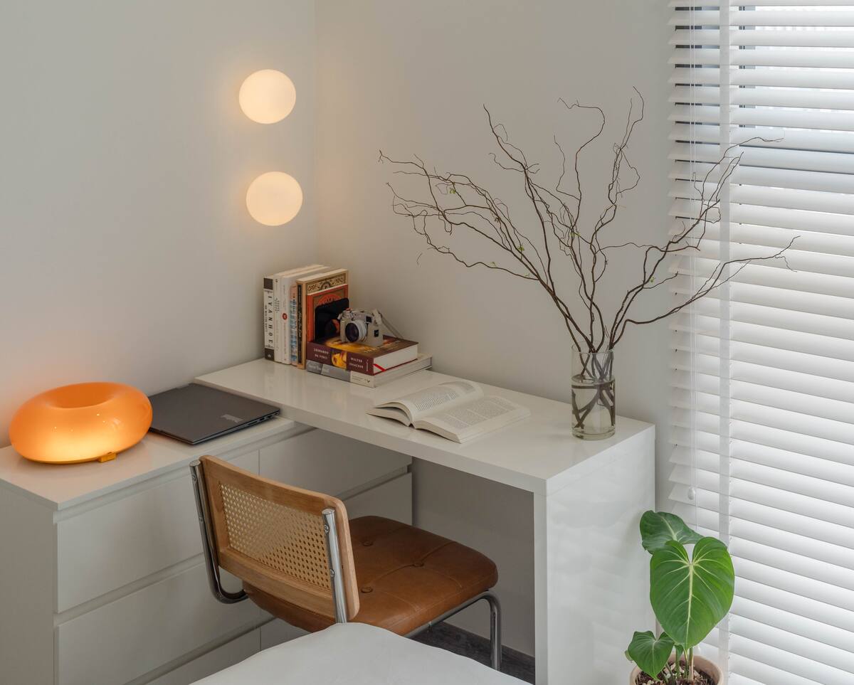 Marina Suites Airbnb balcony