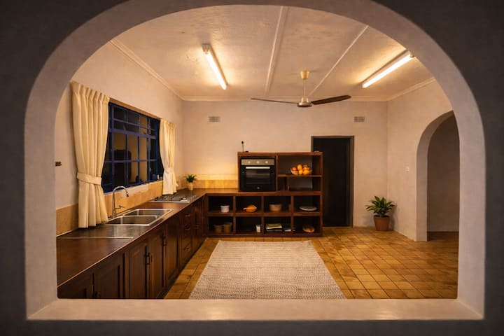 Spacious Victoria Falls Home | Perfect Location - Victoria Falls