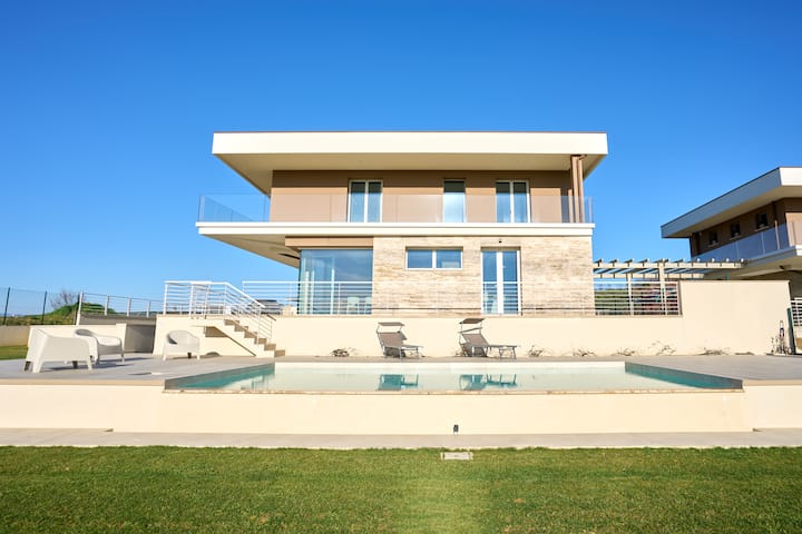Aureva Tuscany, Modern Villa With Private Pool - Toscana