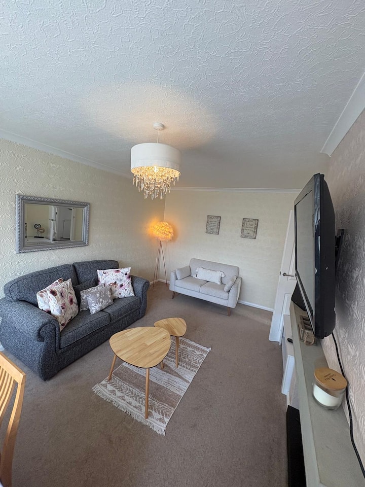 Westfields Bungalow - Mirfield