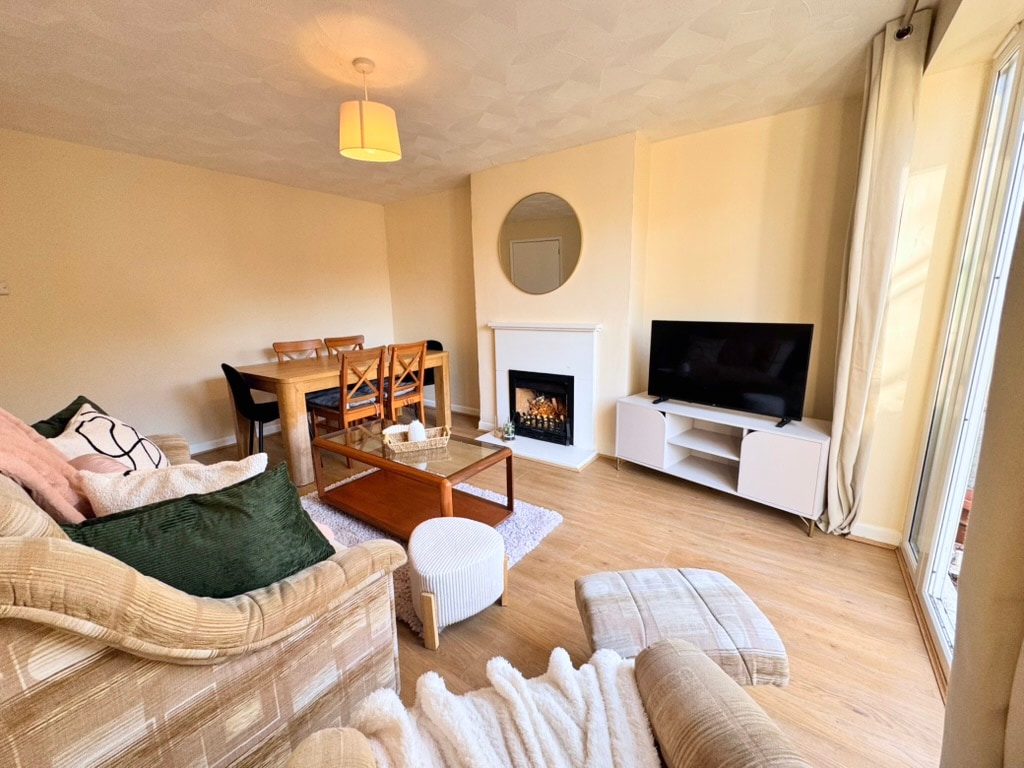 Interior 2