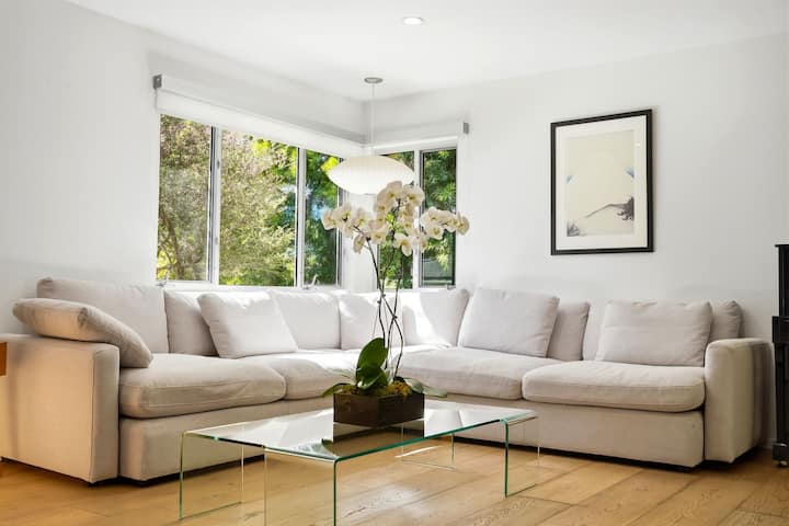 Fifa | Westwood | 3 Br | Single Story - Los Angeles, CA