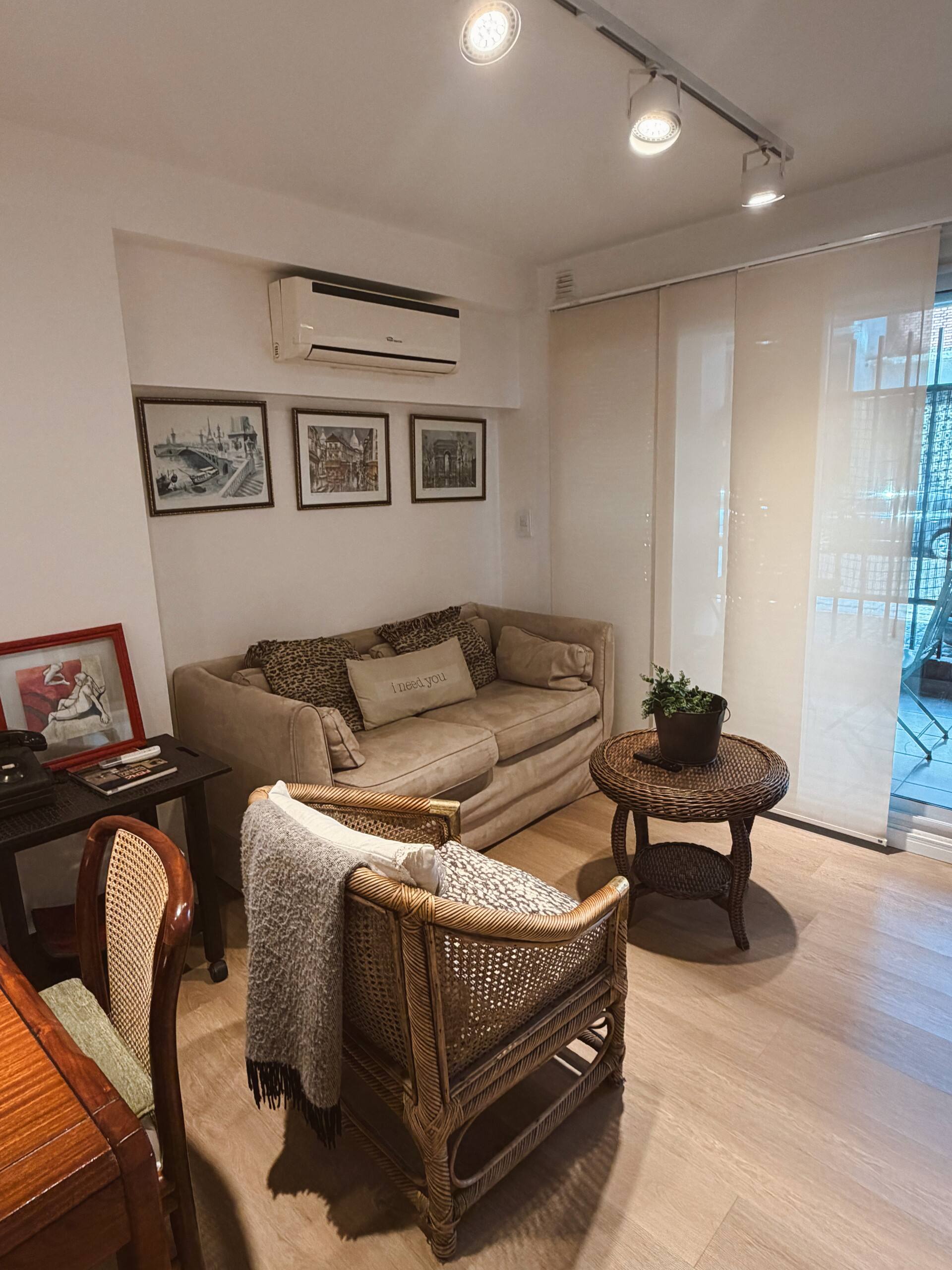 Bright one-bedroom apartment with private terrace in Villa Crespo