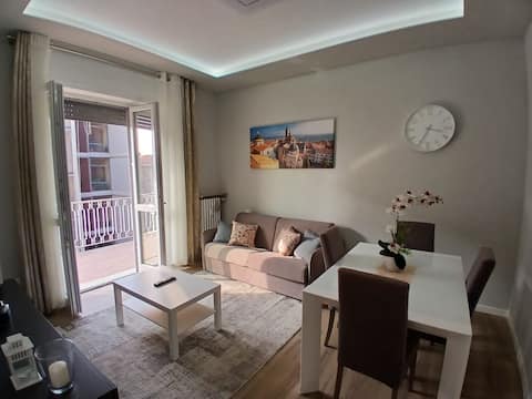 Top Airbnb: Alba House • Modern near downtown and Città Alta a Bergamo