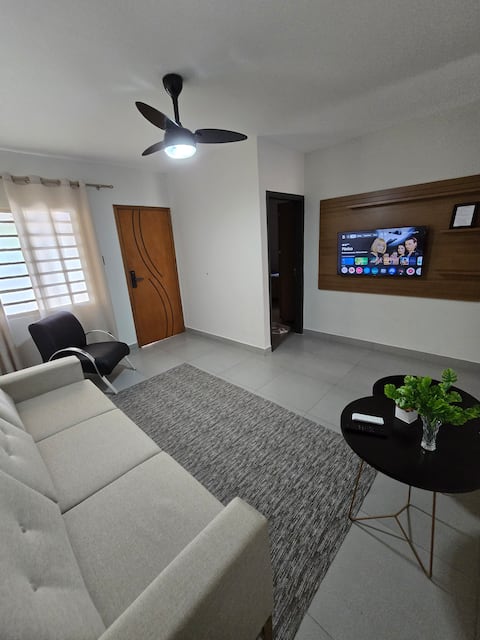 Top performing Airbnb: quiet house for 8 minutes USP FACOP CPO students in Bauru