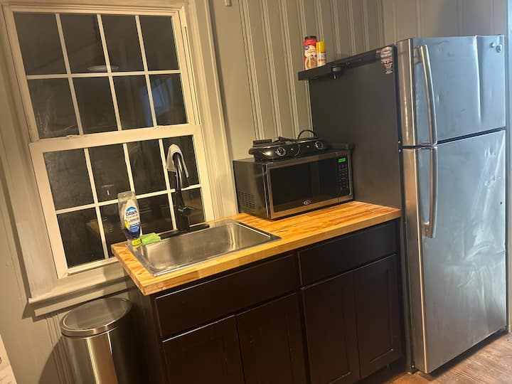 2 Bdrm + Couch Bed, 1 Bth Unit In The Heart Of Vb. - 버지니아비치