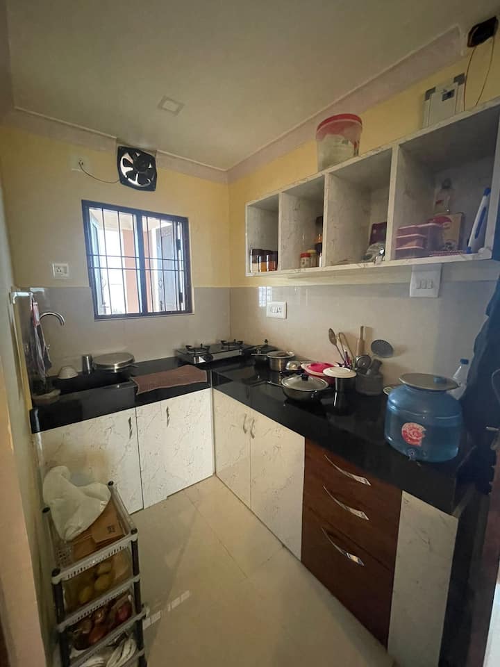 L. 1rk For Couple/ Small Family - Bhubaneswar