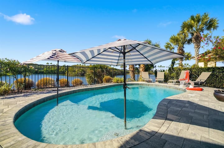 Cinnamon Beach Retreat | Private Pool & Lake Views - Palm Coast, FL