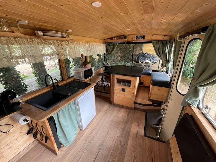 Tiny House - Bus Insolite Avec Escape Room - Poitiers