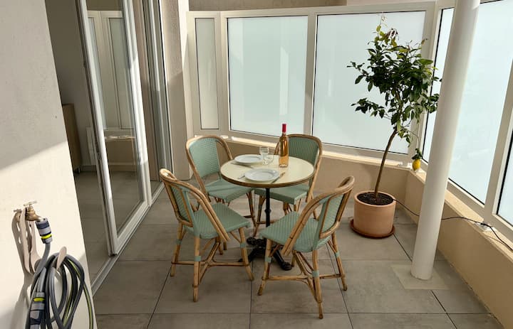 Appartement Neuf Avec Terrasse Et Parking Et - Le Lavandou