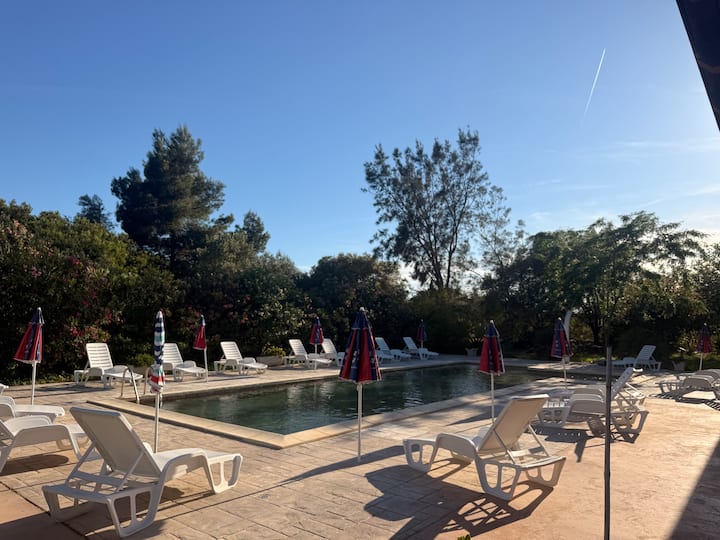 Grande Appartamento Con Terrazzo E Piscina - Alghero