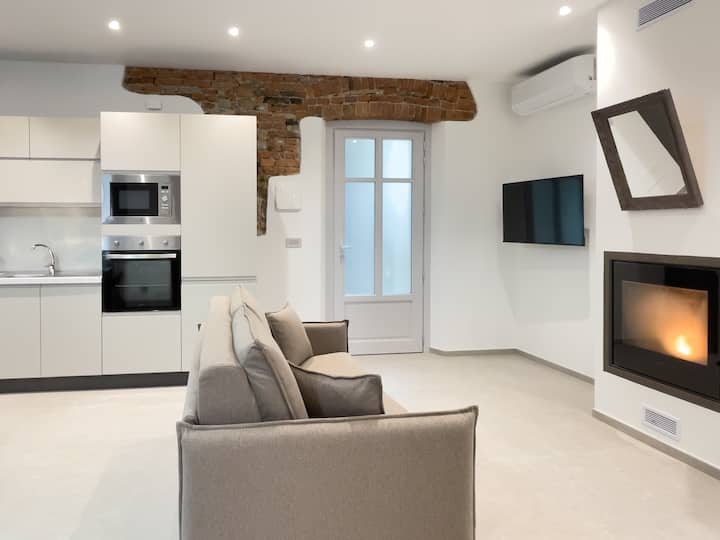 Casa Grande Con Giardino Per Famiglie | Bastansa - Barolo