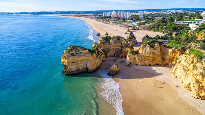 Coastal Calm - Praia Da Rocha - Portimão