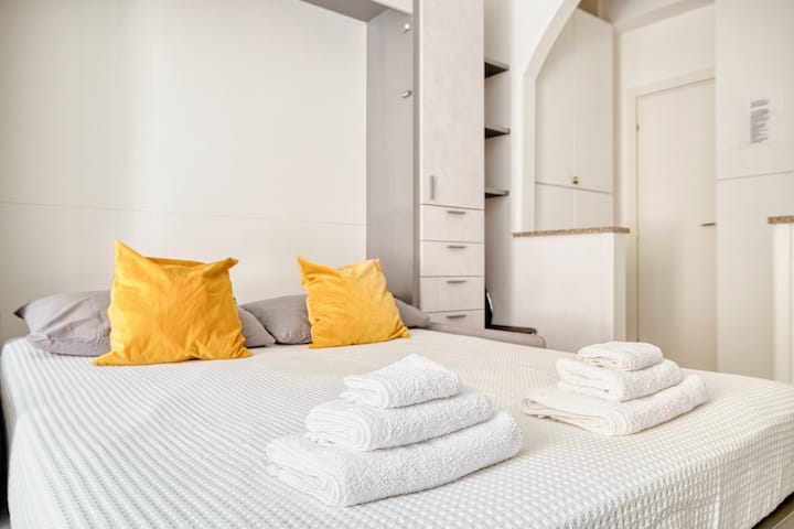 Modern Apartament-navigli&tortona District-parking - Milaan
