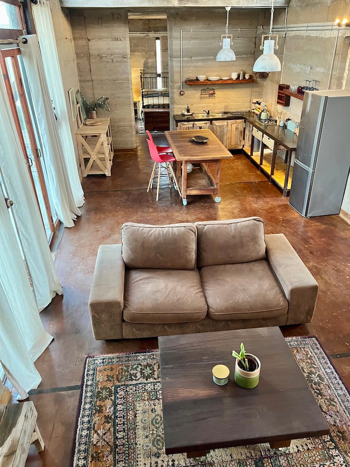 Eco-lux Apartment | Organic Pool Oasis + Wi-fi - Namibia