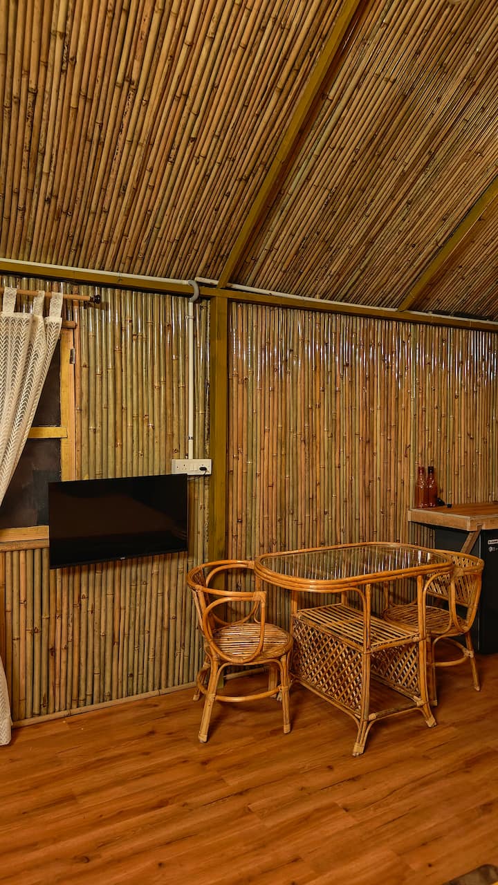 Rubilicious Air- Hidden Bamboo Treehouse Near Hsr - Bengaluru