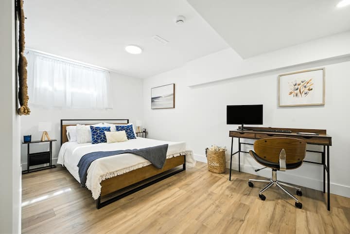 Stylish 2-bed Suite - Trendy Marda Loop / Altadore - Canadá