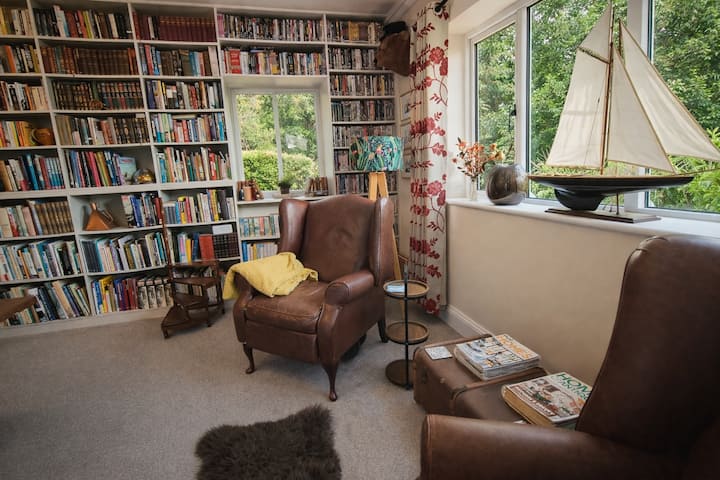 New Forest Guest Suite With Private Garden - Bournemouth
