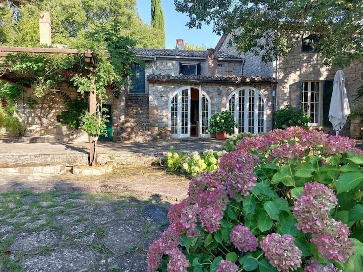 Charming Cottage In Umbria With Private Pool - Todi