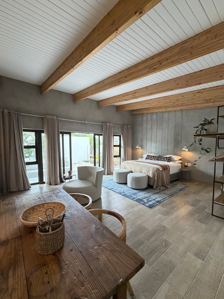 Eyes On Ellie | Ellie's Villa - Langebaan