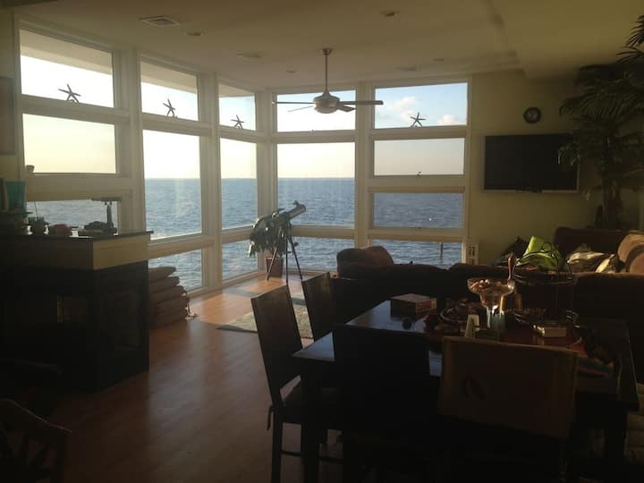 Sand Beach, Boating, Rooftop Hottub! 1 Week Left - Long Beach Island, NJ