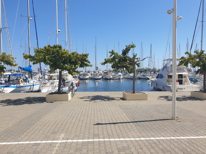 Aux Pieds Du Port Quai Tramontane - Gruissan