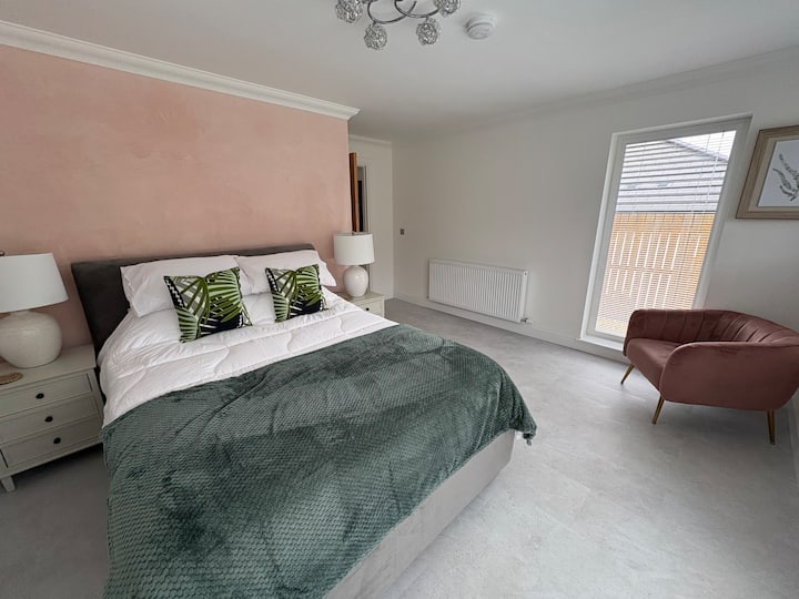 Luxury 3-bedroom Bungalow In Lanark - Biggar