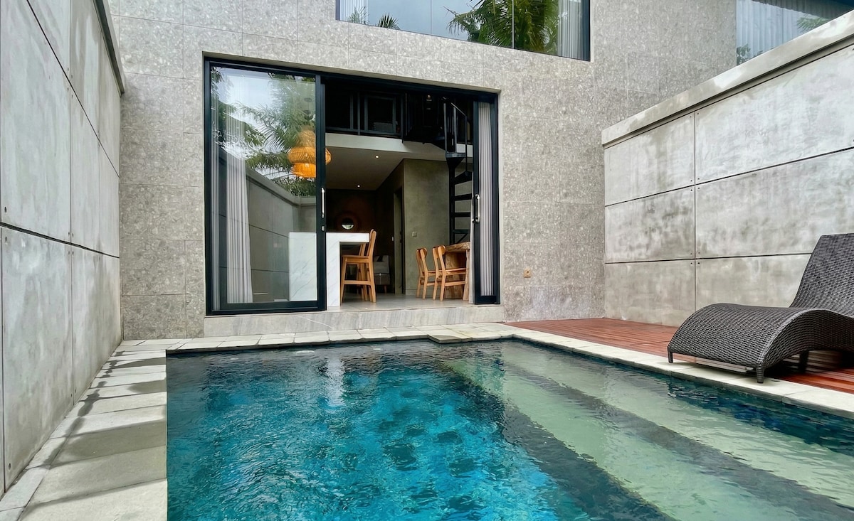 Villa in Sukawati · 1 bedroom · 2 beds · 1 private bath，Airbnb 可比房源