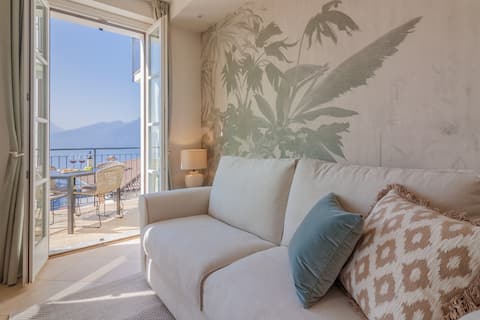 Popular Airbnb listing: Victoria on the lake (Varenna 10 minutes drive) in Bellano