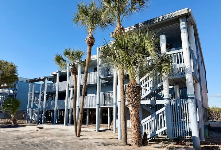 Bayfront Condo W/private Beach On Manasota Key 313 - Manasota Key, FL