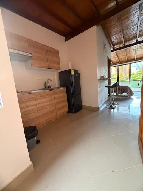 Successful Airbnb property: Modern Loft • Steps from the Metro • Wi-Fi • Balcony in Bello