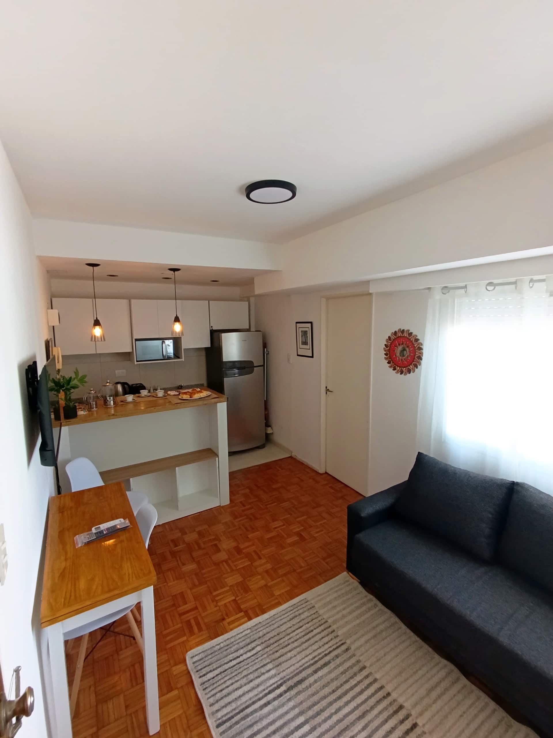 Two-room apartment near the Obelisk in Monserrat
