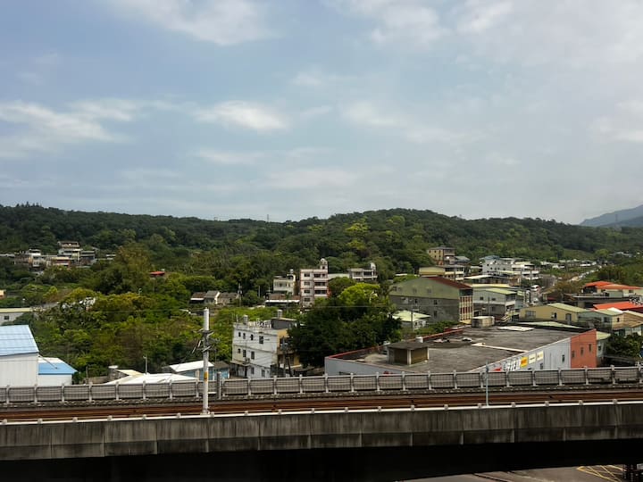 24小時保全新大樓/免費健身房/獨享按摩椅/鄰近櫻花道/大樓後院大廳 - 三芝區