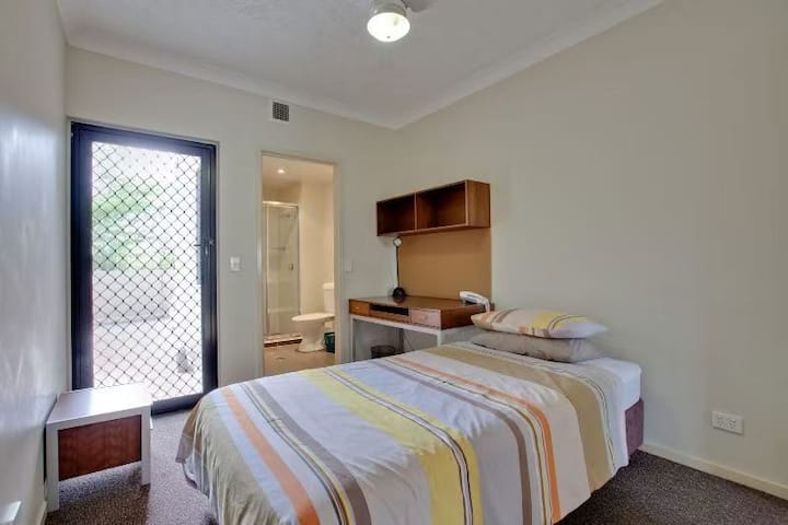 In The Heart Of Upper Mount Gravatt - Brisbane